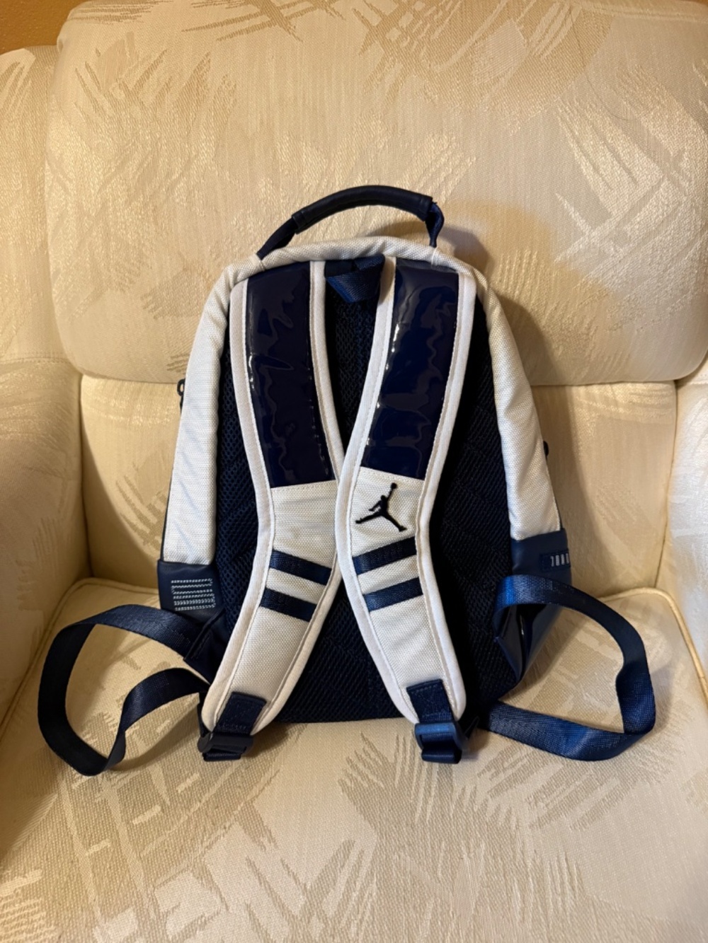 Air Jordan Mini Backpack - Picture 2 of 2
